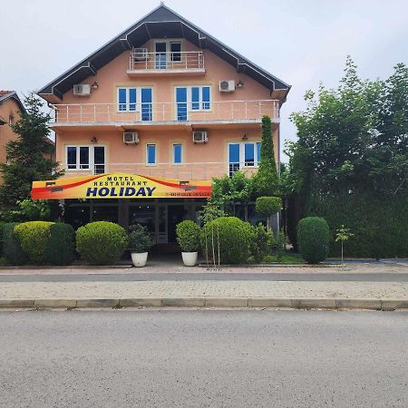 فريزاي Holiday المظهر الخارجي الصورة